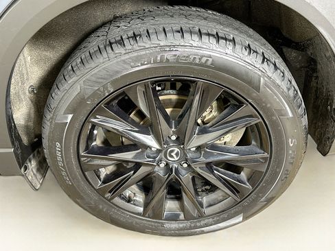 Used 2024 MAZDA CX-5 Carbon Edition image 11