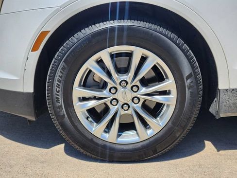Used 2020 Cadillac XT5 Premium Luxury FWD image 10