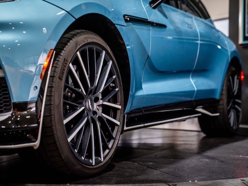 Used 2023 Aston Martin DBX 707 image 18