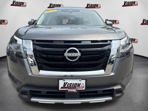 Certified 2024 Nissan Pathfinder SL w/ Cargo Package AWD/4WD image 2