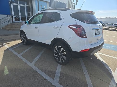 Used 2021 Buick Encore Preferred image 10