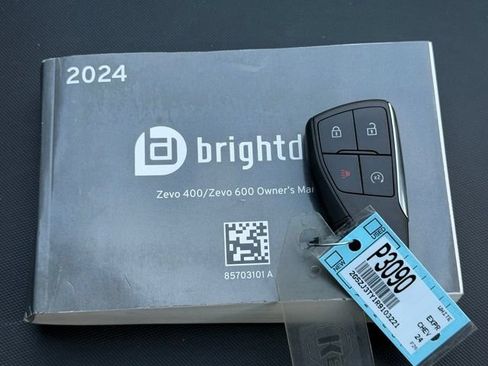 Used 2024 Chevrolet Brightdrop 600 w/ Commercial Equipment Package AWD/4WD image 48