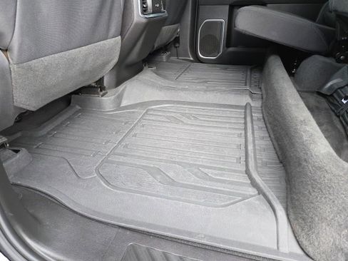 Used 2023 GMC Sierra 1500 Elevation w/ Preferred Package image 22