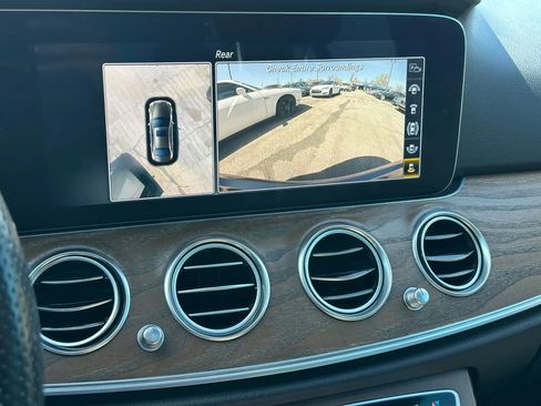 Used 2018 Mercedes-Benz E 300 E 300 Sedan 4D image 49