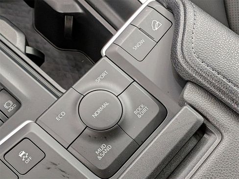 Used 2026 Toyota Grand Highlander XLE image 28