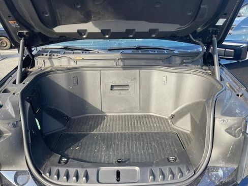 Used 2023 Ford F150 Lightning Platinum image 9