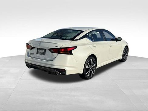 Used 2021 Nissan Altima 2.5 SR image 8