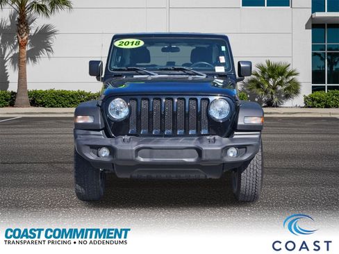 Used 2018 Jeep Wrangler Sport AWD/4WD image 2