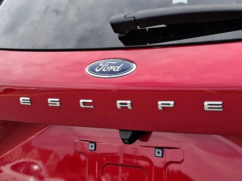 Used 2024 Ford Escape ST-Line AWD/4WD image 31