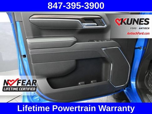Used 2025 Chevrolet Silverado 1500 LT Trail Boss w/ LPO, Dark Essentials Package AWD/4WD image 19