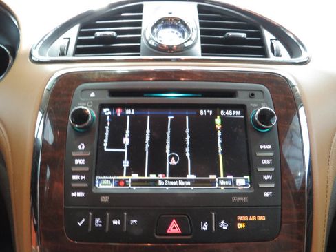 Used 2017 Buick Enclave Premium w/ Enclave Sport Touring Edition FWD image 24