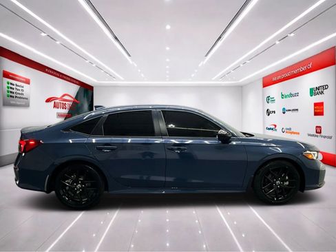 Used 2025 Honda Civic Sport Touring image 9