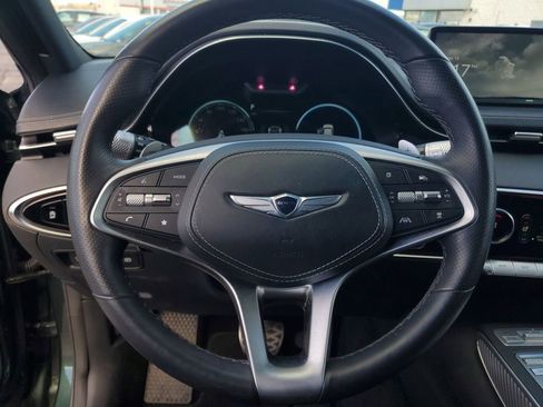 Used 2023 Genesis GV70 2.5T w/ Sport Prestige Package image 18
