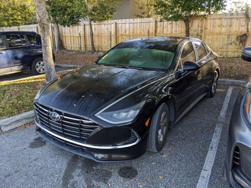 Used 2021 Hyundai Sonata SE image 1