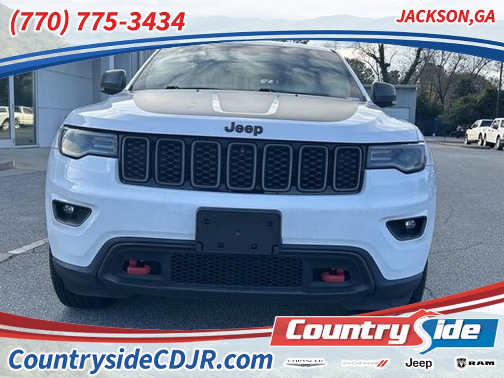 Used 2017 Jeep Grand Cherokee Trailhawk w/ Trailhawk Luxury Group AWD/4WD image 1