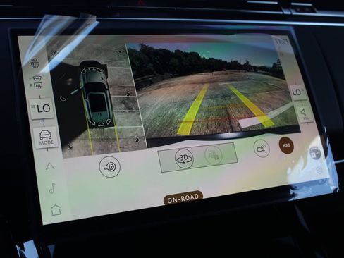 New 2025 Land Rover Range Rover Sport SE AWD/4WD image 34