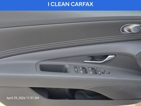 Used 2025 Hyundai Elantra Sport FWD image 15