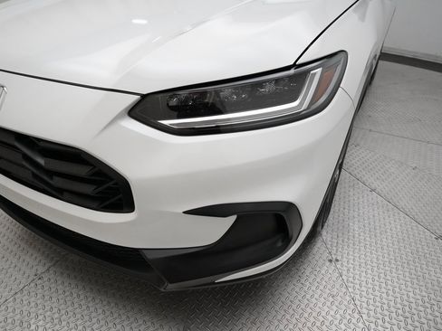 Certified 2023 Honda HR-V Sport image 22