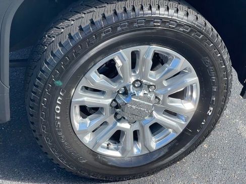 Used 2023 GMC Sierra 2500 Denali w/ Denali Ultimate Package image 29