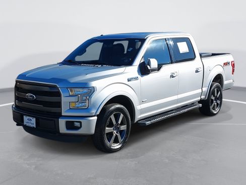 Used 2015 Ford F150 Lariat image 1