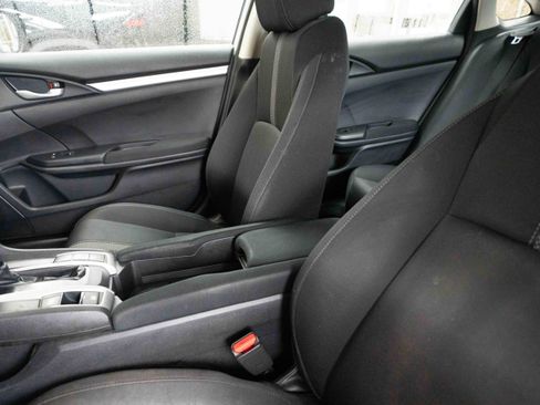 Used 2019 Honda Civic LX image 10