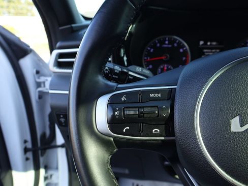 Used 2022 Kia K5 GT-Line FWD image 29