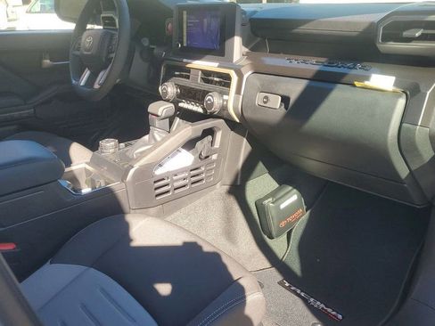 New 2025 Toyota Tacoma TRD Off-Road image 34