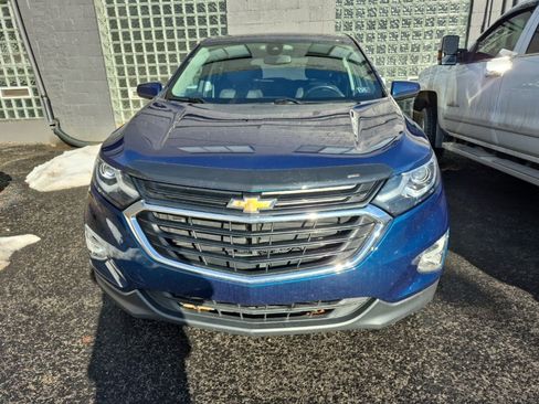Used 2021 Chevrolet Equinox LT image 2