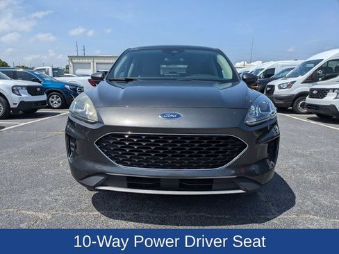Certified 2020 Ford Escape SE FWD image 9