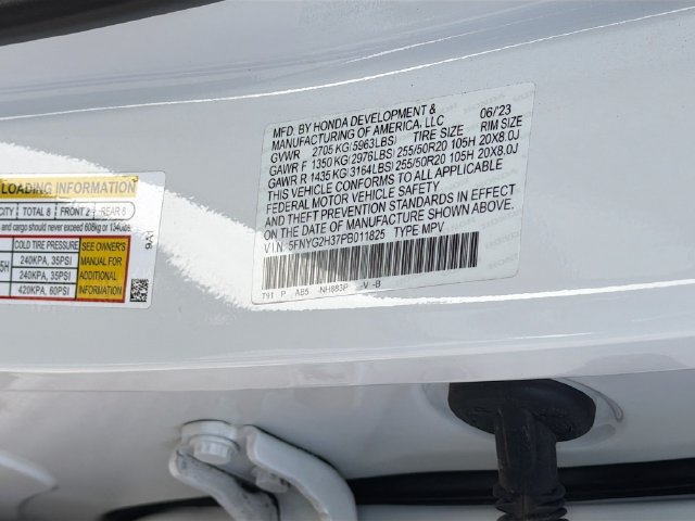 Used 2023 Honda Pilot Sport image 31