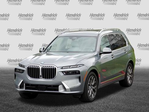 Certified 2025 BMW X7 xDrive40i AWD/4WD image 5