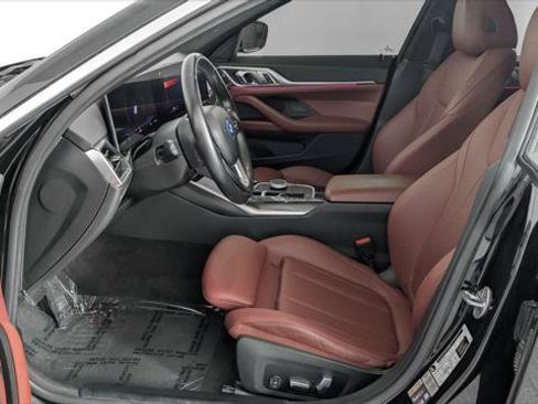 Used 2023 BMW i4 eDrive35 RWD image 11