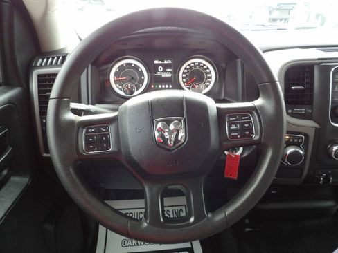 Used 2021 RAM 1500 Tradesman w/ Chrome Appearance Group image 19