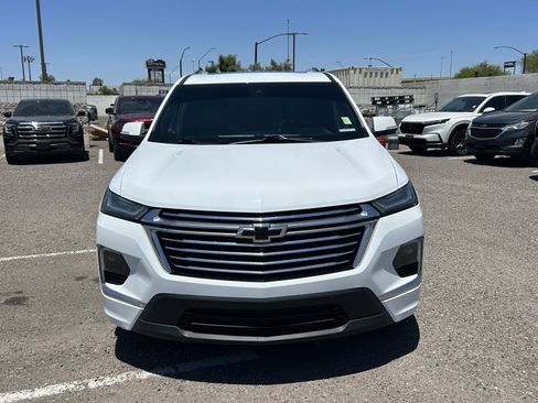 Used 2023 Chevrolet Traverse Premier w/ LPO, Floor Liner Package FWD image 7