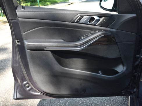 Used 2020 BMW X5 xDrive40i w/ Convenience Package image 26