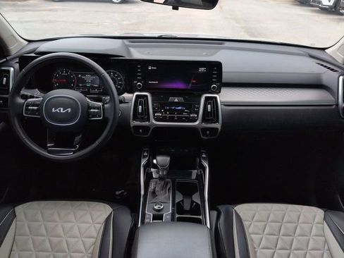 Used 2022 Kia Sorento SX FWD image 15