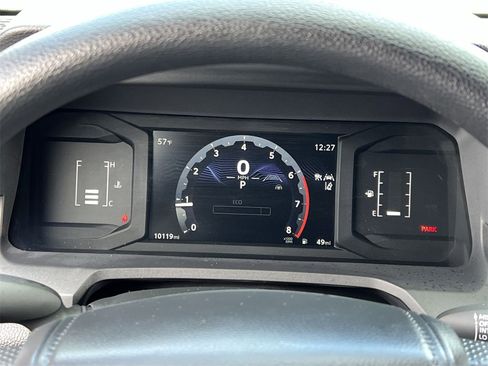 Used 2025 Toyota Tacoma SR image 15