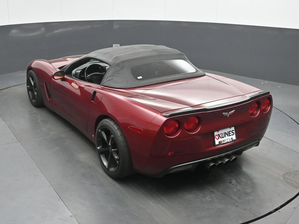 Used 2006 Chevrolet Corvette Convertible w/ Preferred Equipment Group RWD image 35