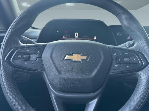 Used 2025 Chevrolet TrailBlazer LT FWD image 15