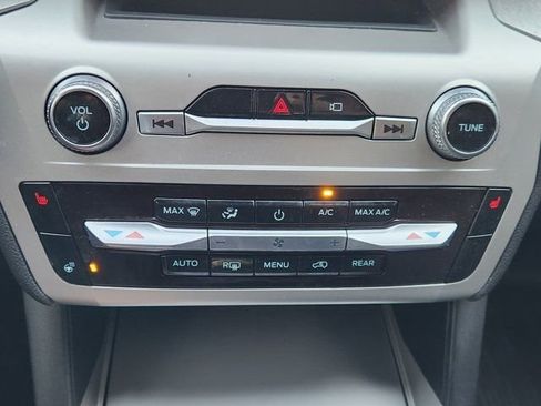 Used 2022 Ford Explorer Timberline image 21