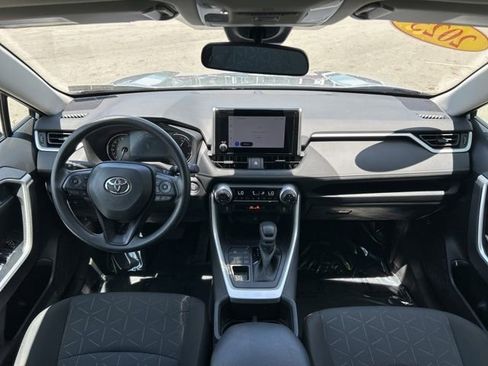 Certified 2025 Toyota RAV4 XLE AWD/4WD image 17