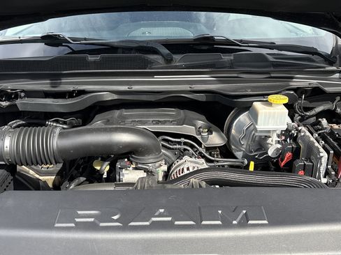 Used 2019 RAM 1500 Big Horn AWD/4WD image 34