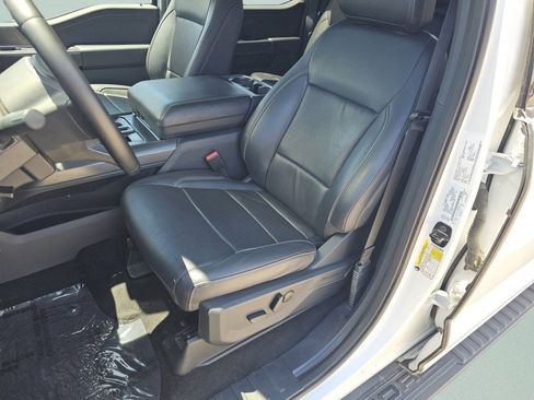 Used 2025 Ford F150 Lariat AWD/4WD image 6