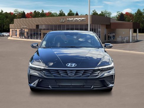 New 2026 Hyundai Elantra Sport FWD image 12