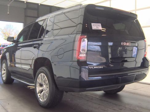 Used 2019 GMC Yukon SLE w/ SLE Value Package AWD/4WD image 3