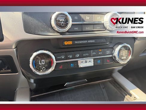 Used 2022 Ford F250 Lariat w/ Tremor Off-Road Package AWD/4WD image 29