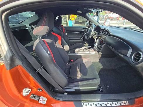Used 2013 Scion FR-S RWD image 8