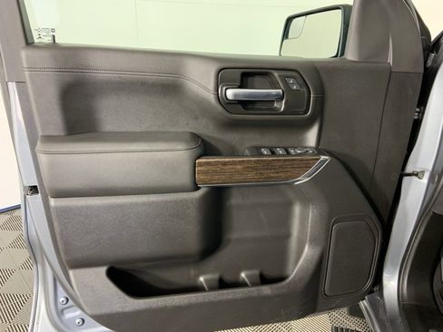 Used 2022 GMC Sierra 1500 Elevation image 21