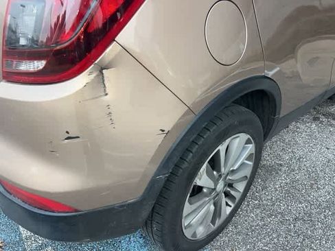 Used 2019 Buick Encore Preferred image 18