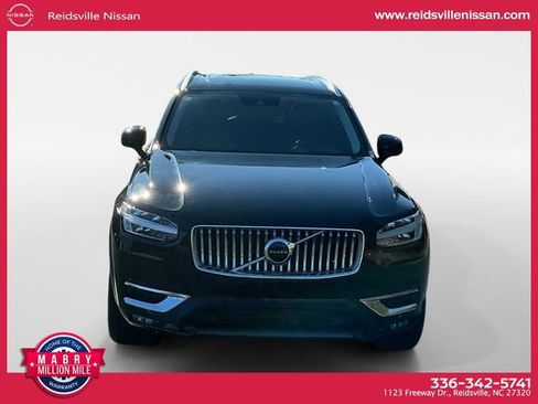 Used 2020 Volvo XC90 T6 Inscription w/ Protection Package Premier image 9